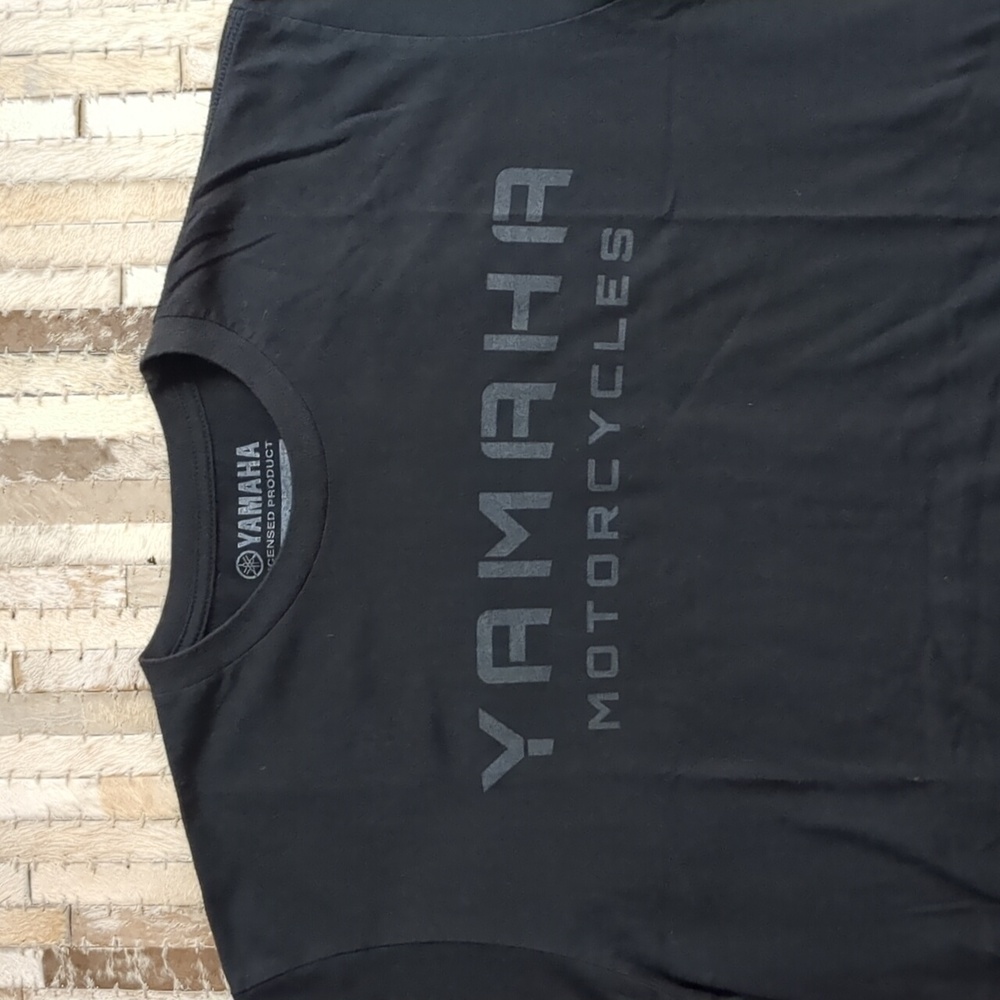 Yamaha Motorcycles Official Merchandise Black T-Shirt - Picture 3 of 4